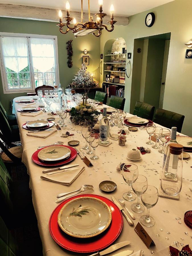 Bed and Breakfast Domaine Du Commandeur Mondragon Екстер'єр фото