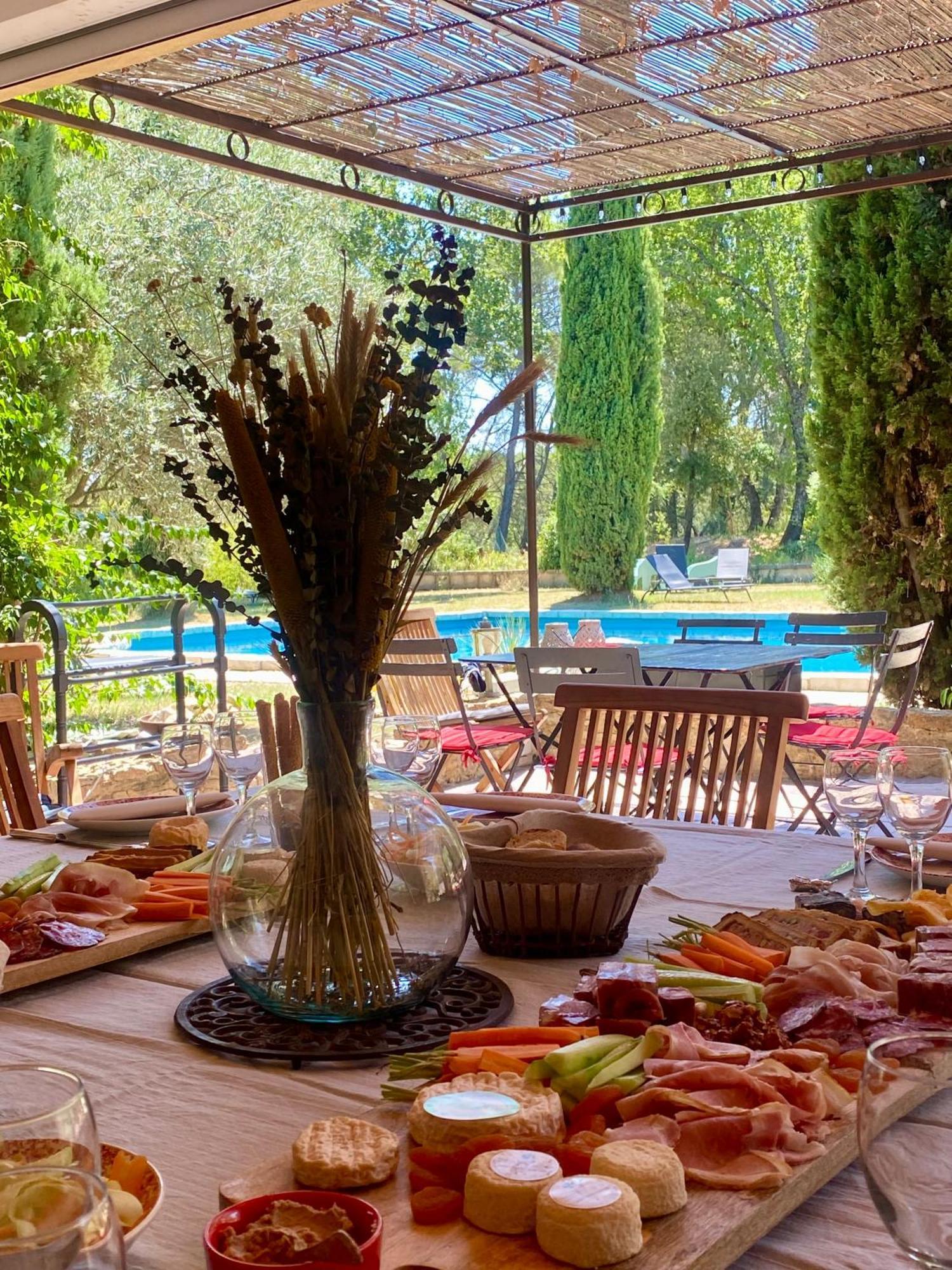 Bed and Breakfast Domaine Du Commandeur Mondragon Екстер'єр фото