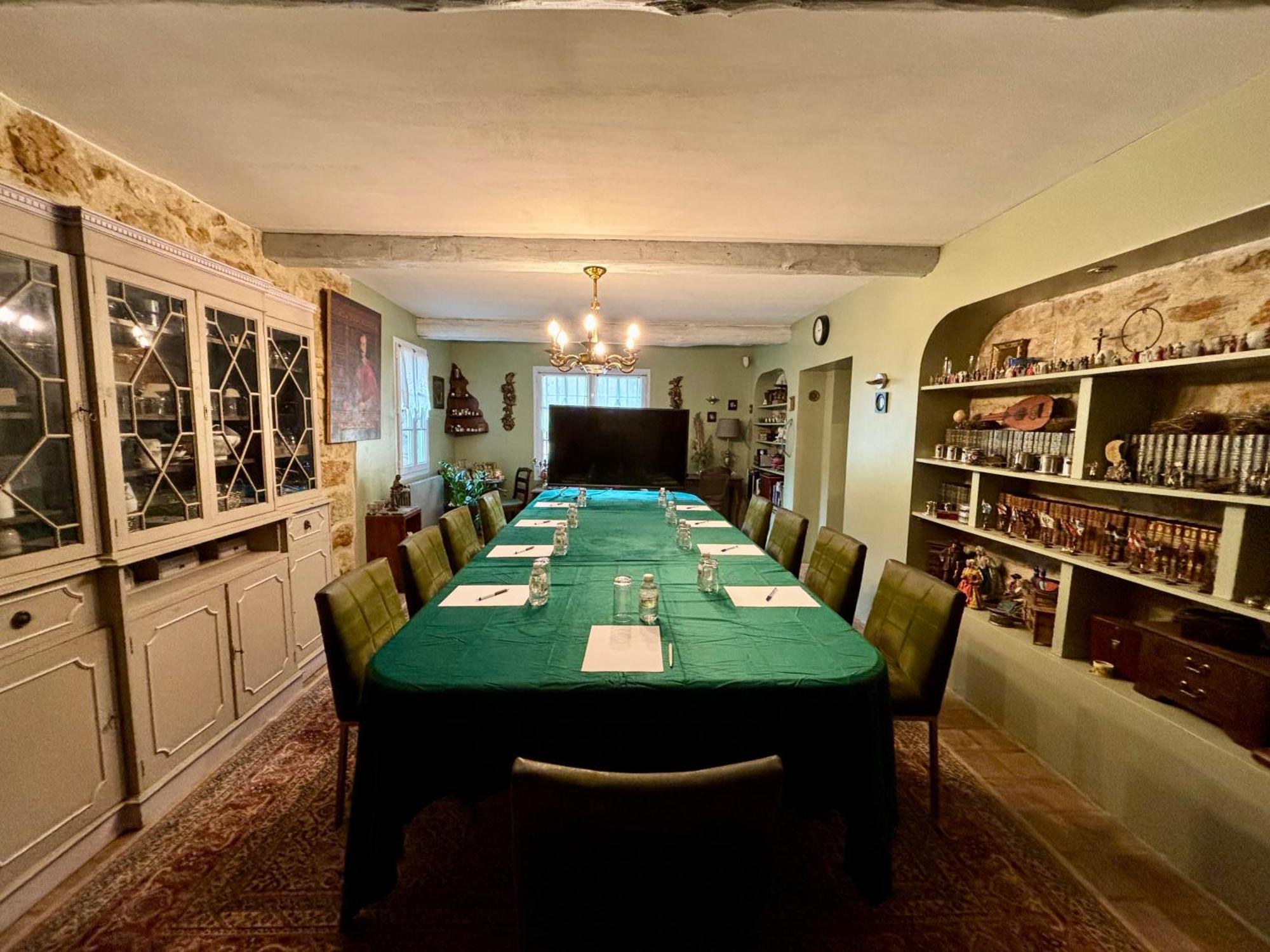 Bed and Breakfast Domaine Du Commandeur Mondragon Екстер'єр фото